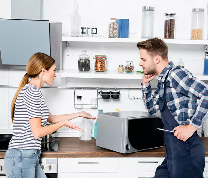 Why Auburn Homeowners Trust Auburn Appliance Pro for Every Microwave Fix?